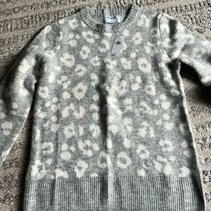 Old Navy leopard spot sweater